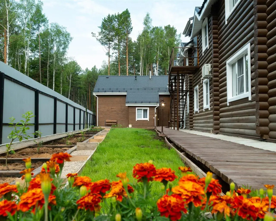 Bajkalskoe Shale Hotel	