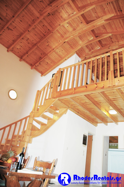 Вилла Pefki Beach Front