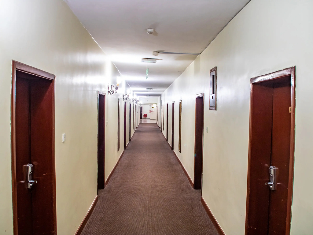 Отель Denis Abuja