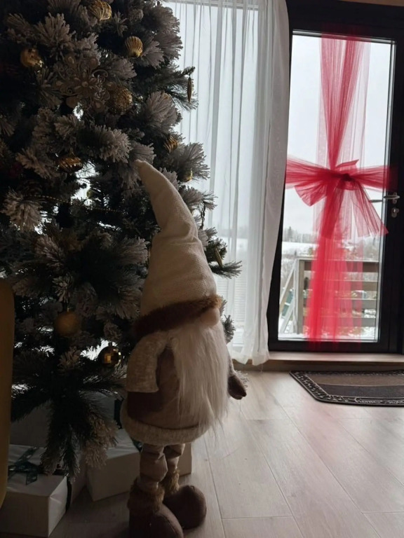 Частный дом Желтый на улице Речная 17