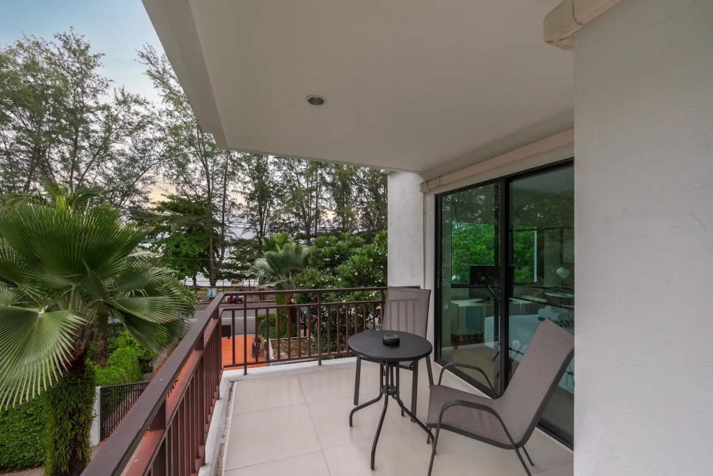 Апартаменты Suite Arami 2br apartments facing pool 3rd floor