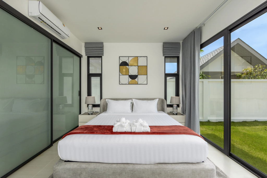 Курортный отель Akara Pool Villas Phuket by Tropic Look