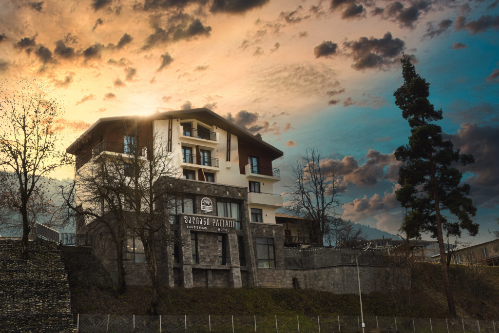 Paliani Hostel