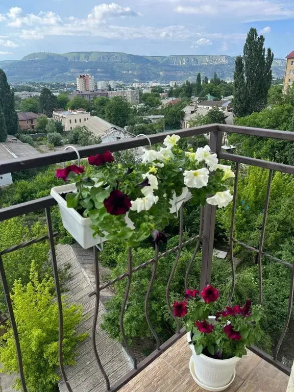Квартира в Новостройке со Свежим Ремонтом в Элитном Районе Города Кисловодска