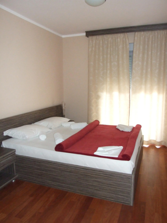 Beachfront Apartments Oaza 2