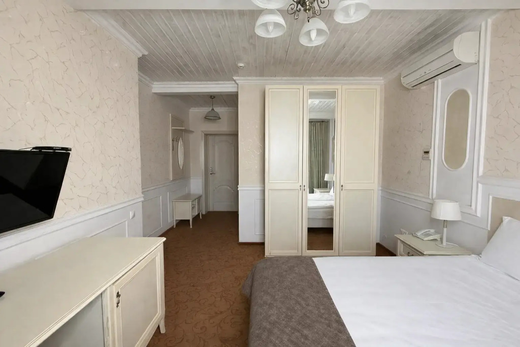 Отель Райгонд