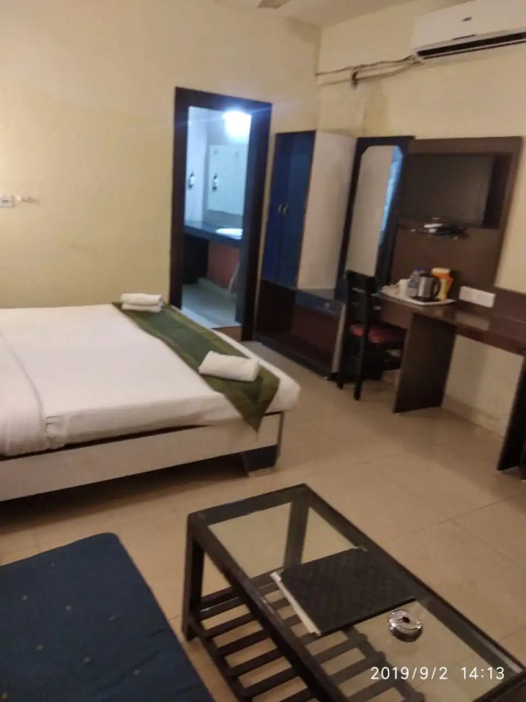 Hotel The Shagun