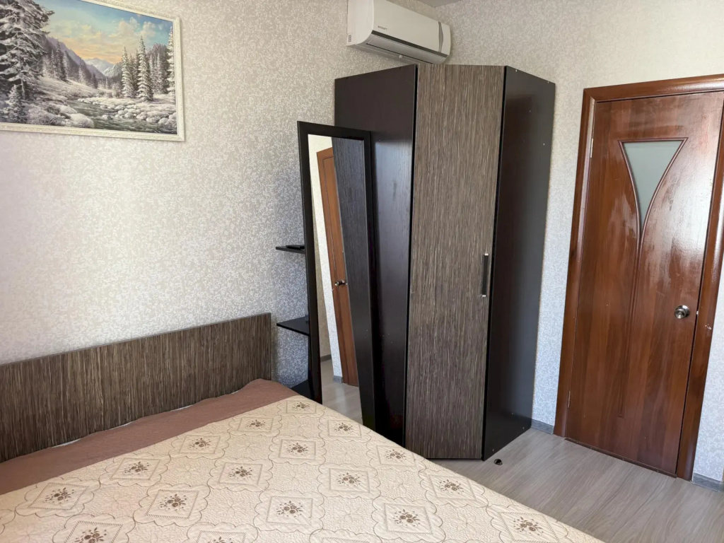 Частный дом 246 Трёхэтажный дом с 4 спальнями - 5 мин до пляжа Толстый мыс