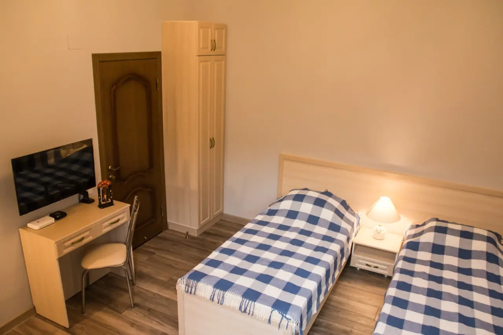 Апартаменты Ермолова 19