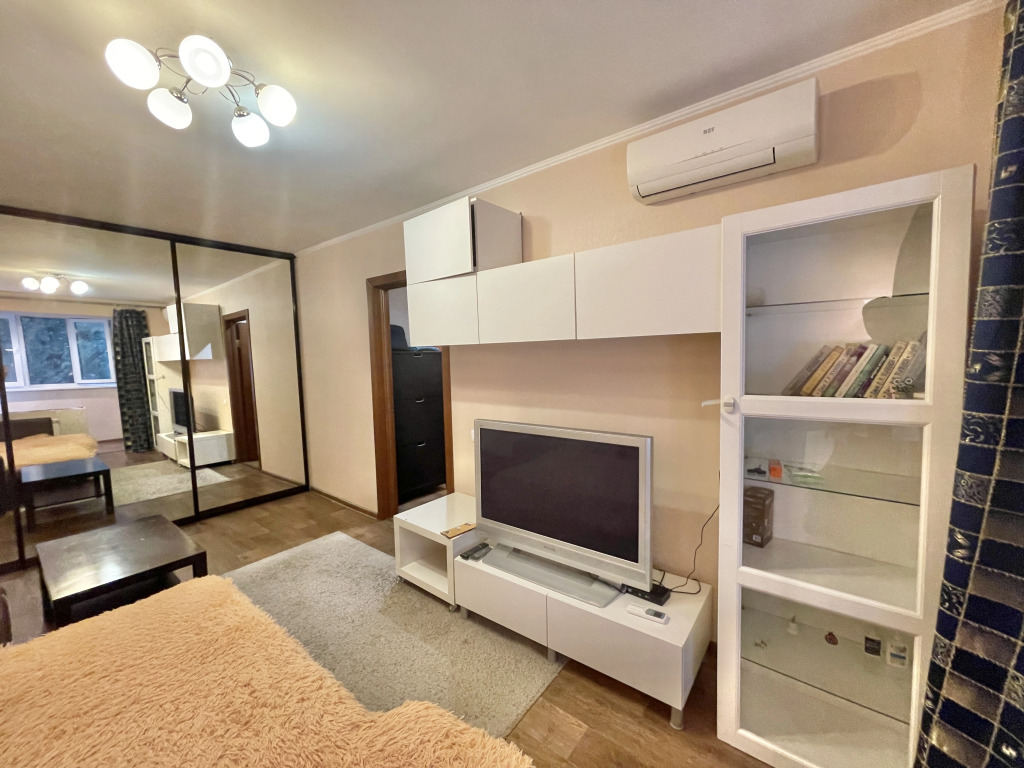 Апартаменты Царев Дом на Челюскинцев 13