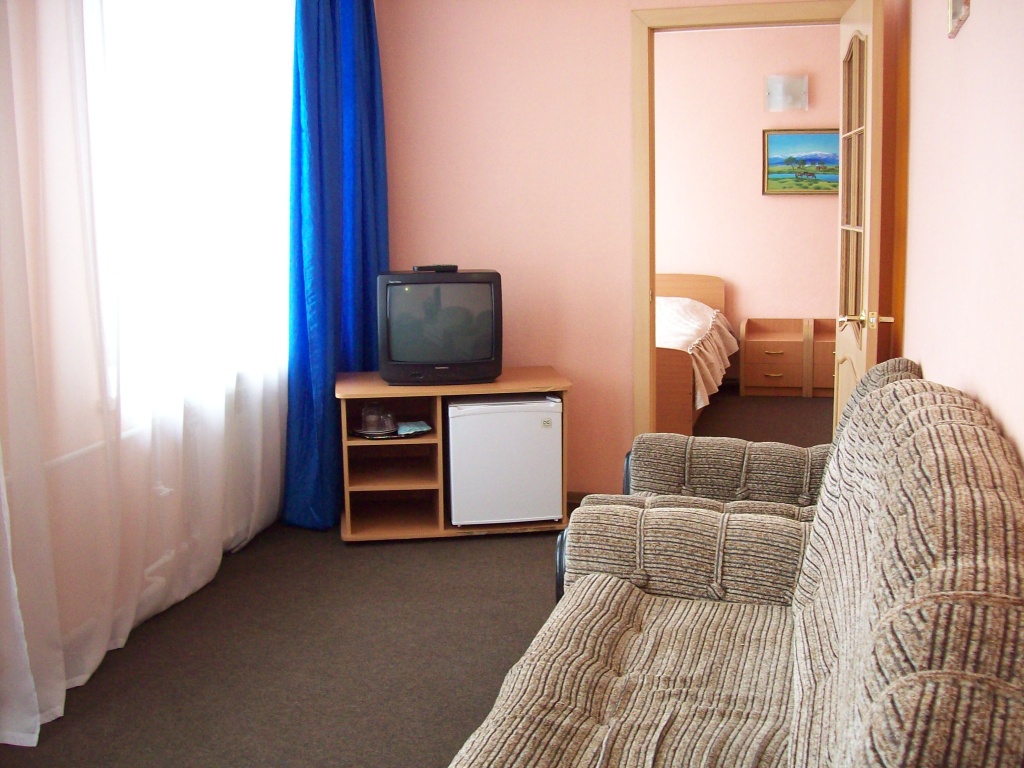 Gvozdika Hotel
