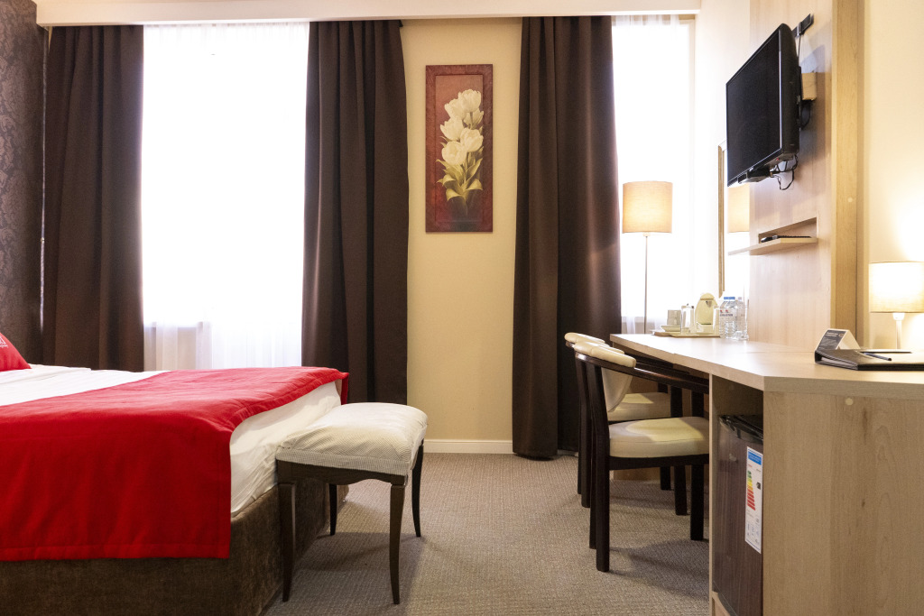 Отель Моцарт