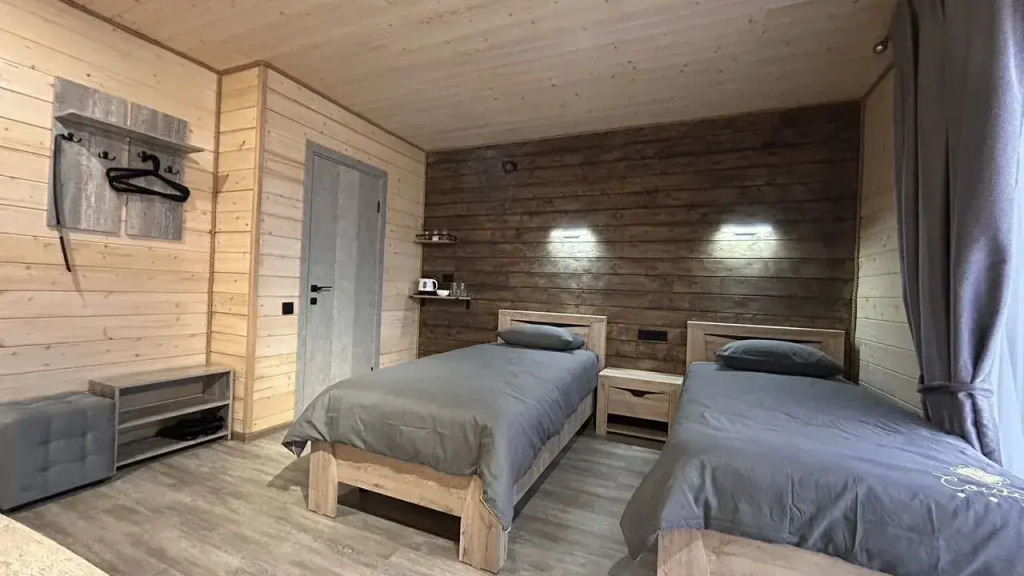 V Khutore Krasny Pakhar 3 Private House