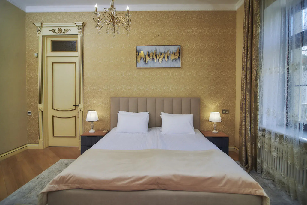 Отель Райгонд