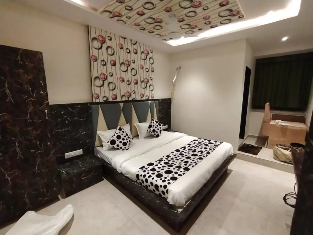 Privilege Villa Hotel