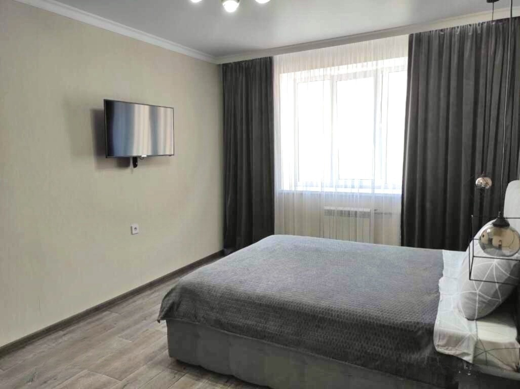 Uyutnaya kvartira na Oranzhereynoy Apartments