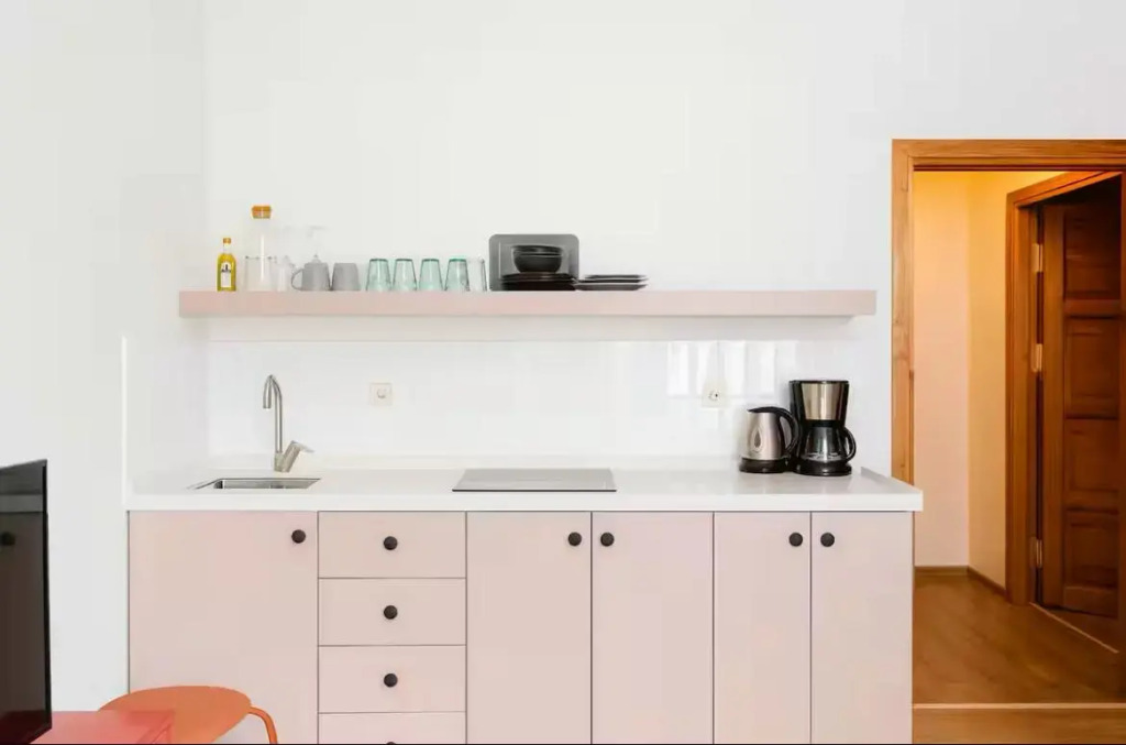 Апартаменты Cozy house with a crazy Bosphorus view on a shared terrace