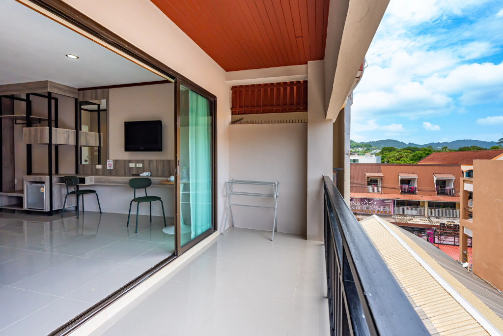 The Outdoor Kata Hotel