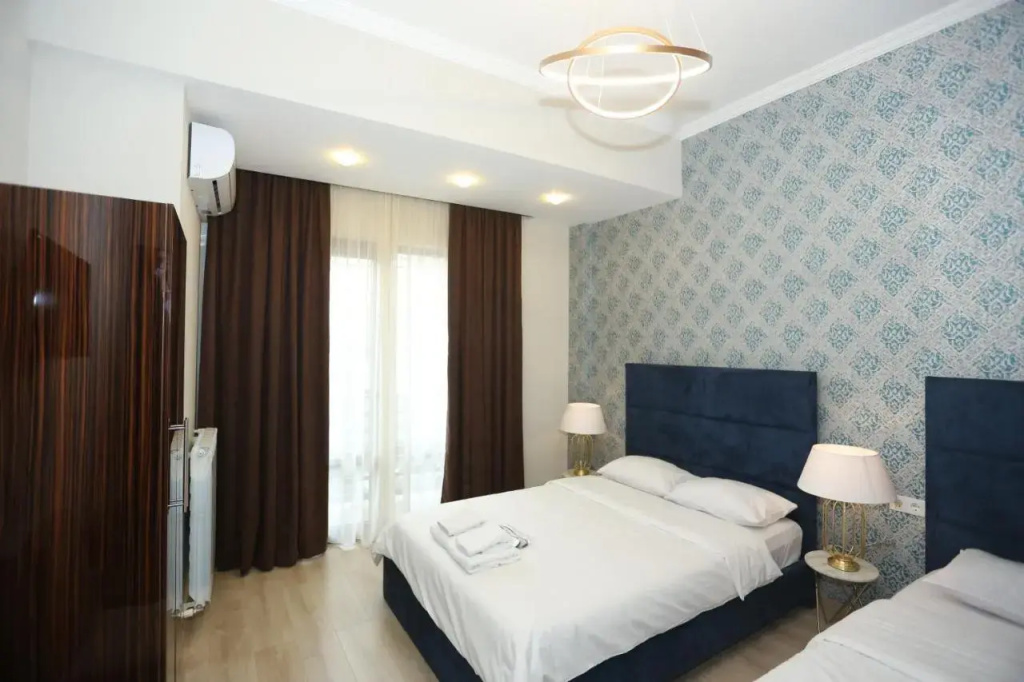 Hotel Collection By Umbrella