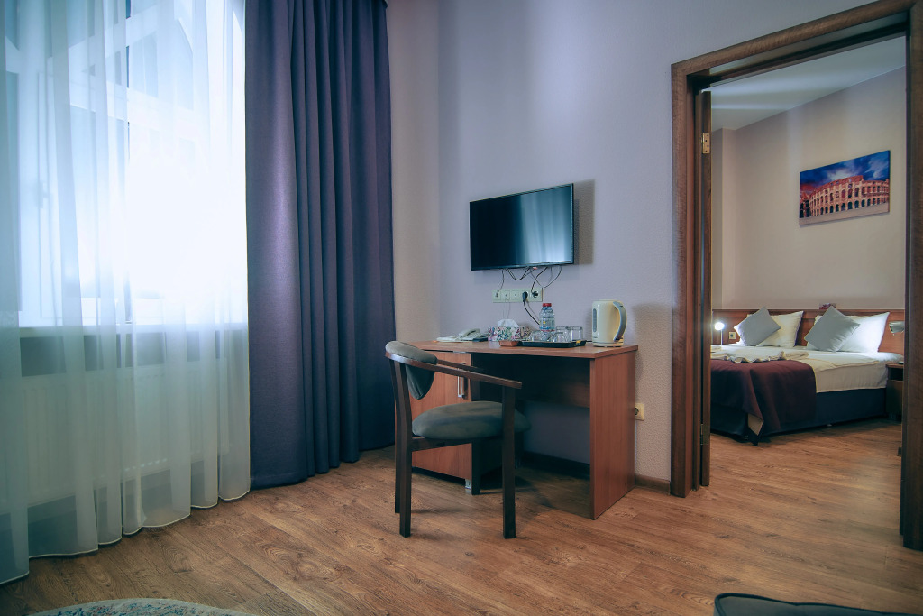 Kolizej Na Volzalnoy Hotel