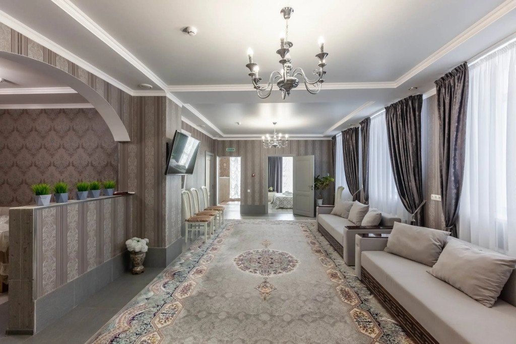 Trekhkomnatnye S Yevro Remontom V Otdelno Stoyaschem Dvukhetazhnom Dome Apartments