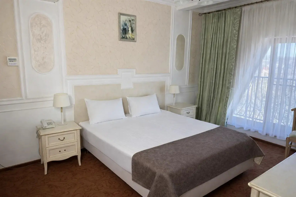 Отель Райгонд