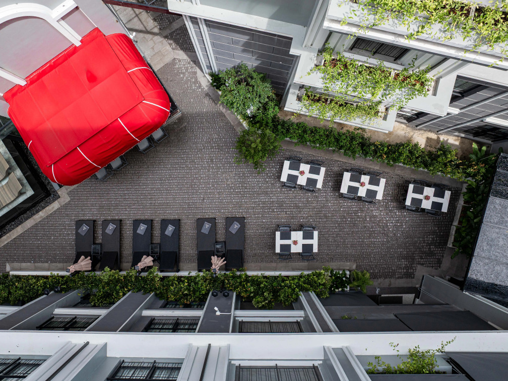 Chateau Du Village Patong