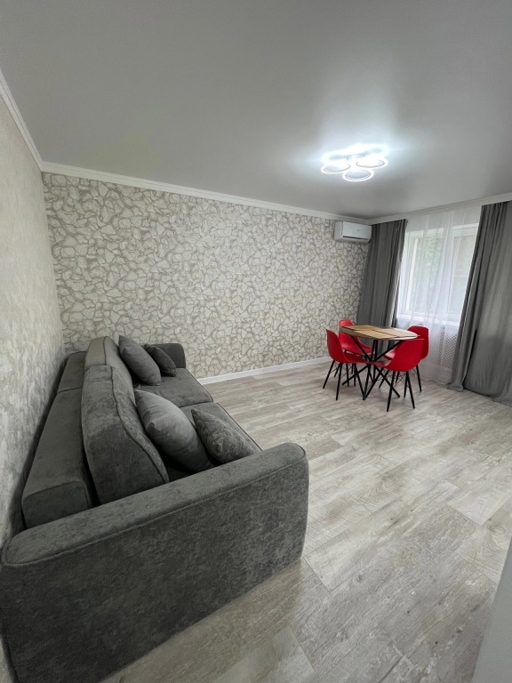 V Tsentre Kislovodska Flat