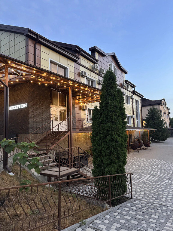 Zagorodnij Monest Hotel