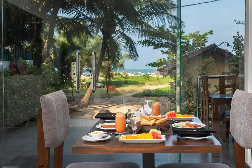 Отель Beverly Beach Hotel Negombo
