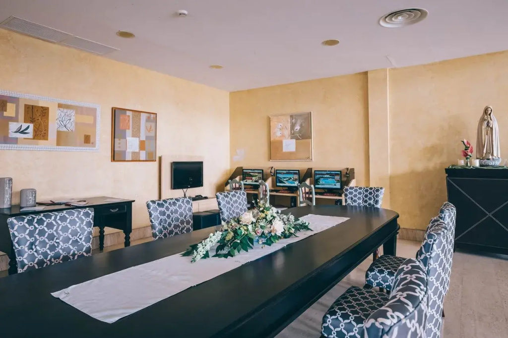Grand Muthu Golf Plaza Hotel & Spa