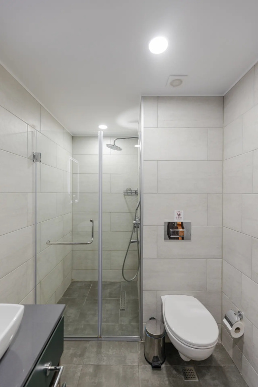 Апартаменты Современная квартира с одной спальней в жилом комплексе WYN Residence