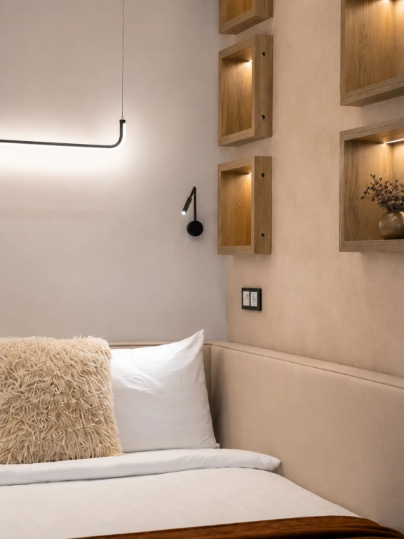Alis Estetichny Bezhevy Flat