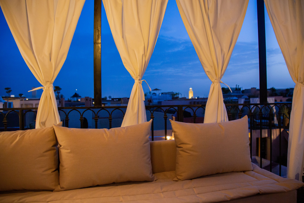 Отель Riad Tachchaqa
