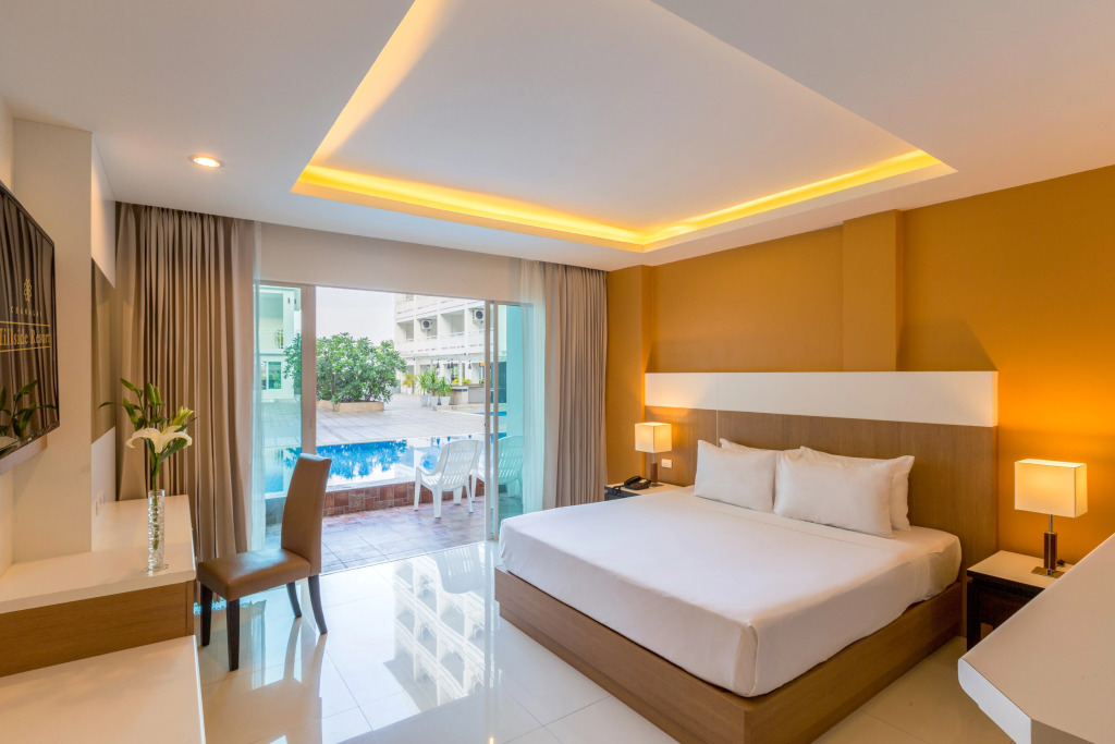 Отель Chanalai Hillside