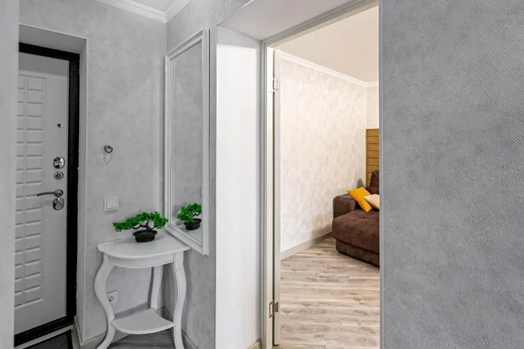 Na Ulitse Osipenko 5 Flat