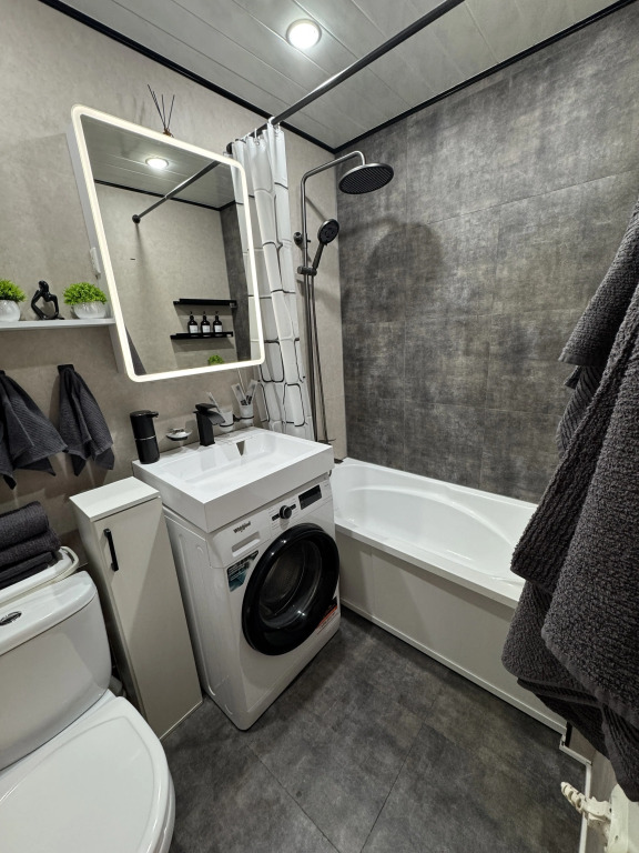 Na Vyezde v Gorod Flat