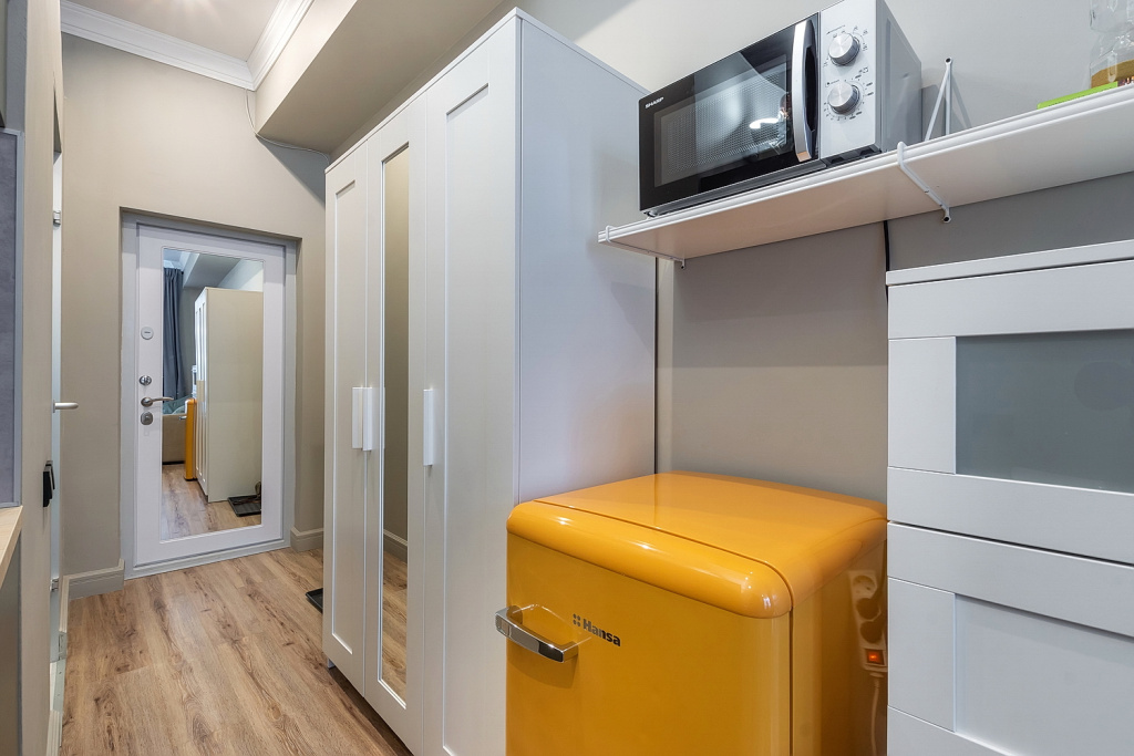 Design studio apartment on Volny Apartments
