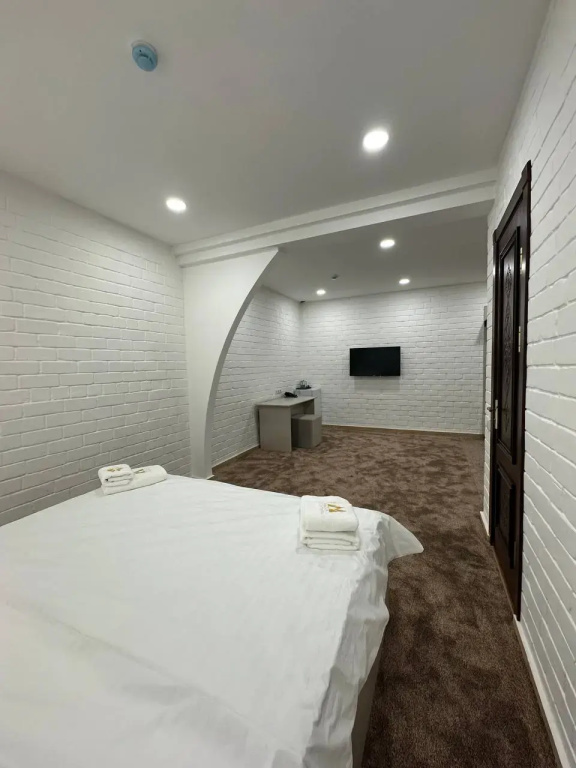 Macan Hotel by The Roomz Group