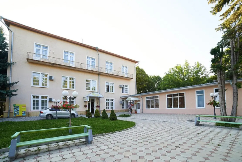 Пансионат Надежда