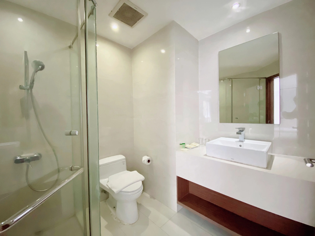 The Luxe Hotel Saigon