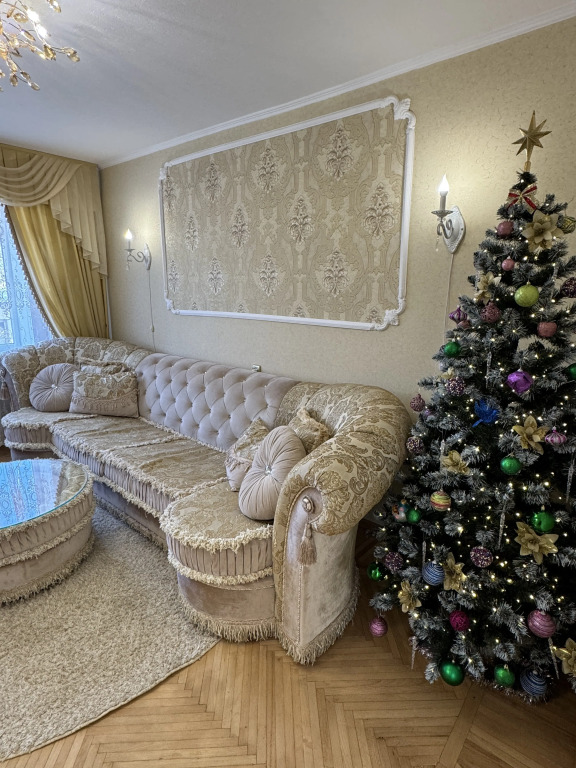 Na Vyezde v Gorod Flat