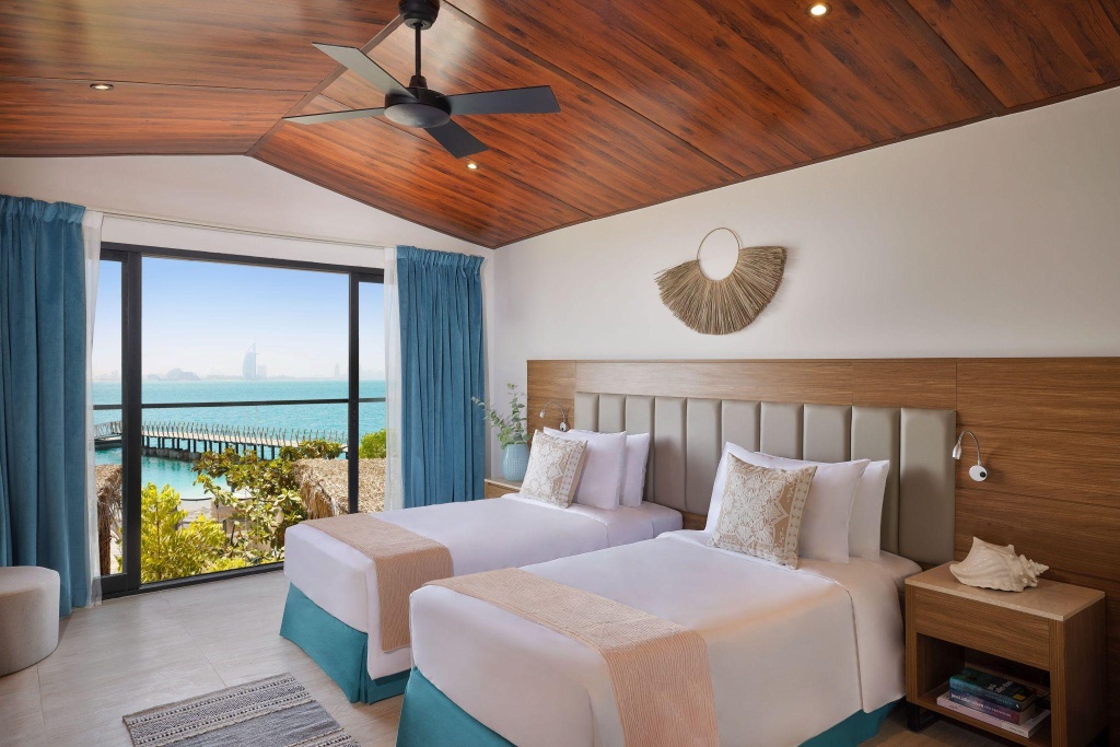 Anantara World Islands Dubai Resort