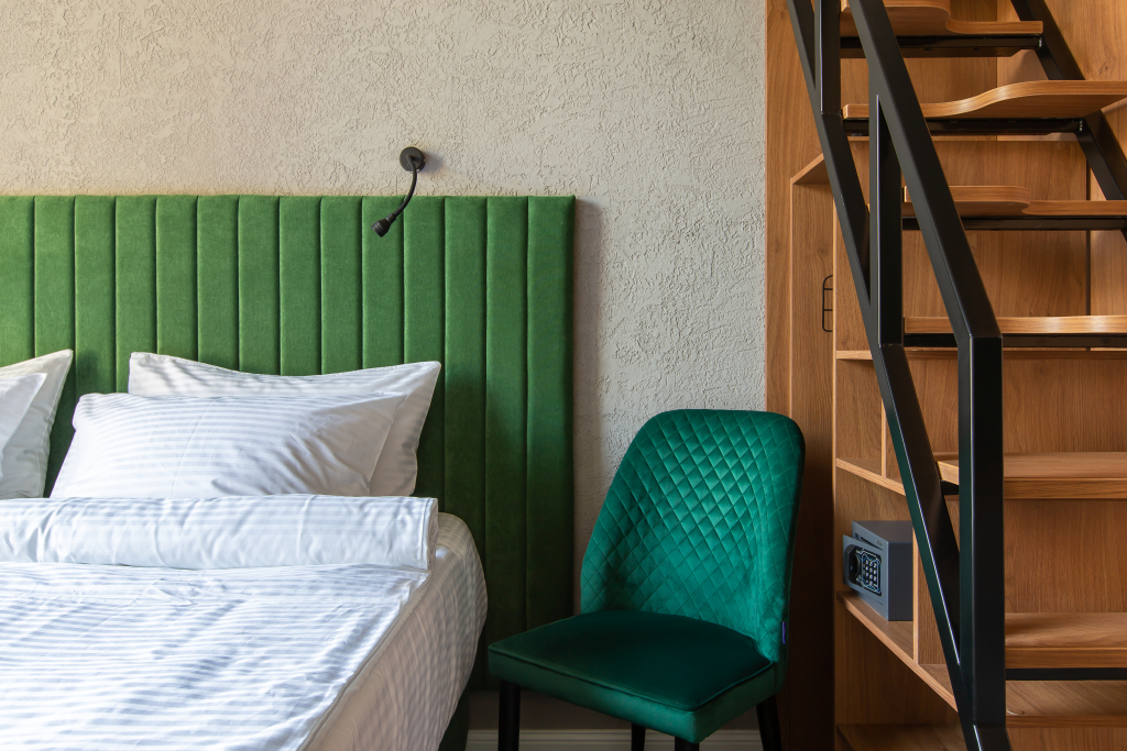 Q-Block Capsule Hotel