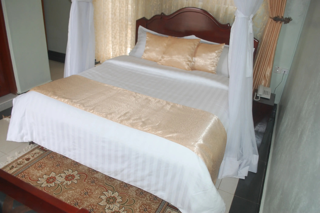Отель TJ Global Kasese