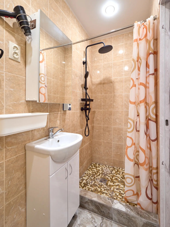 Stary Gruzin Na Rebrova Mini-Hotel