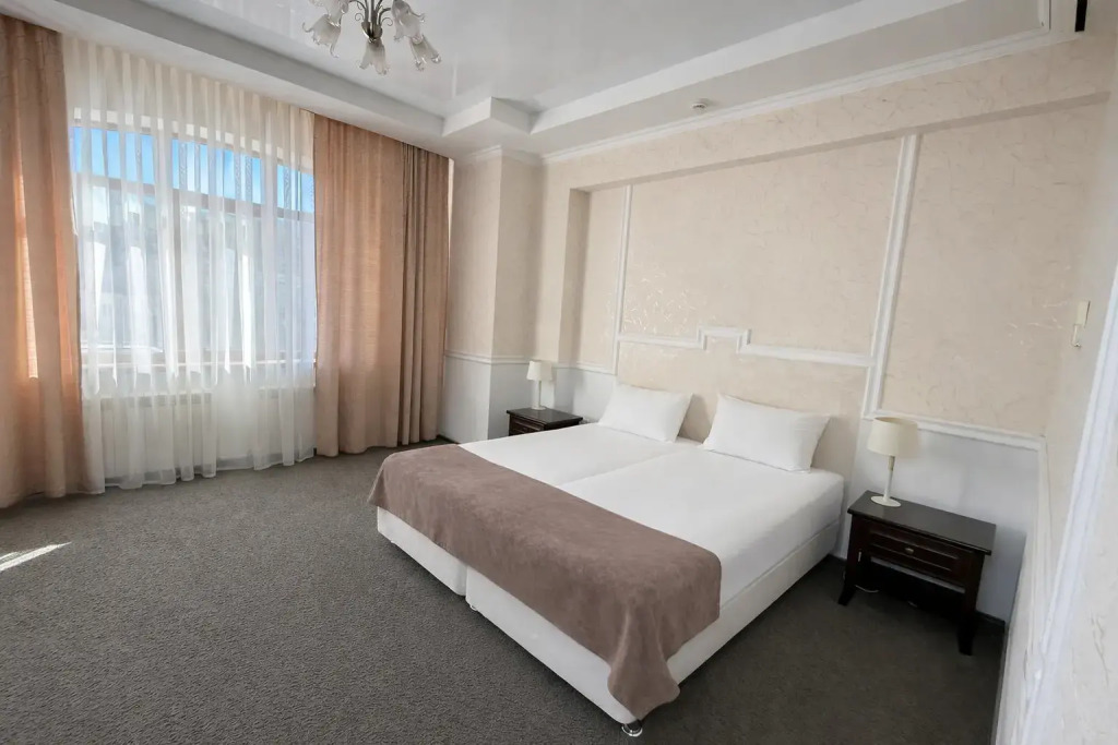 Отель Райгонд