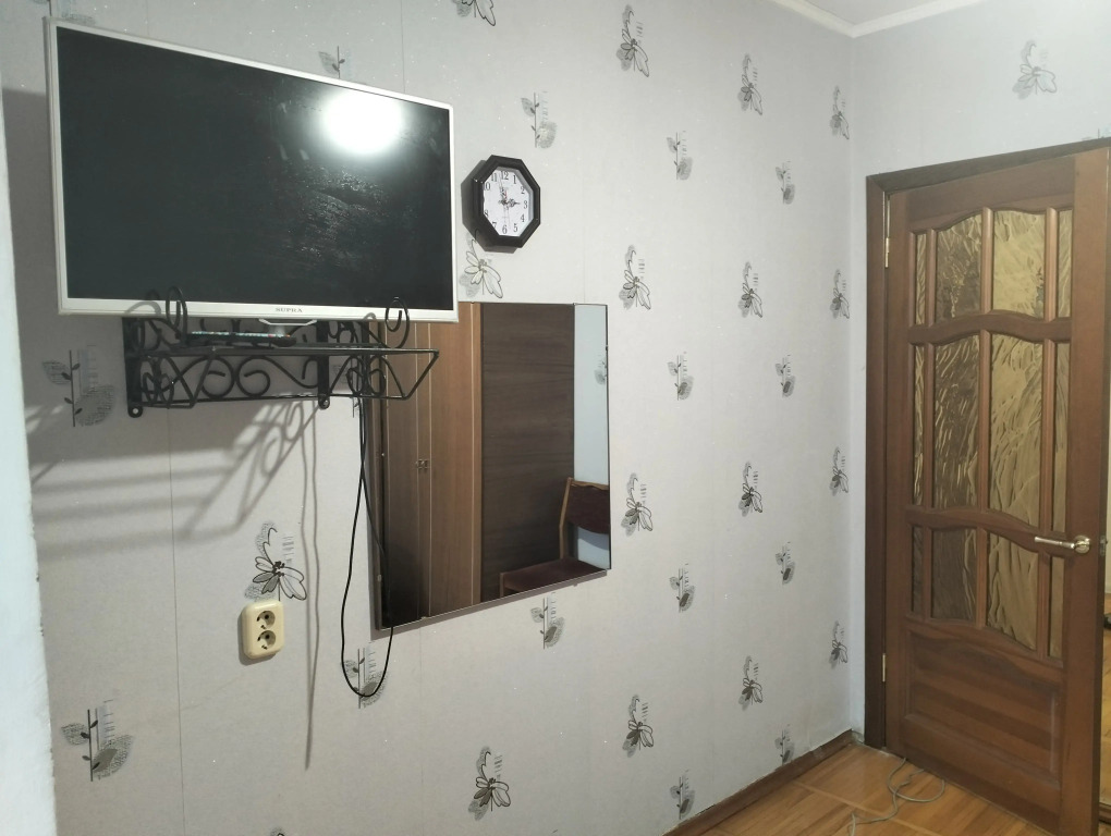 Квартира 44 Параллель