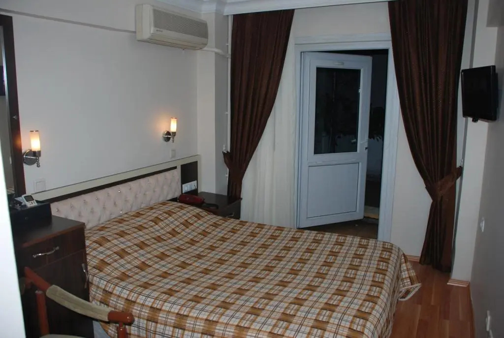 Hotel Grand Mark