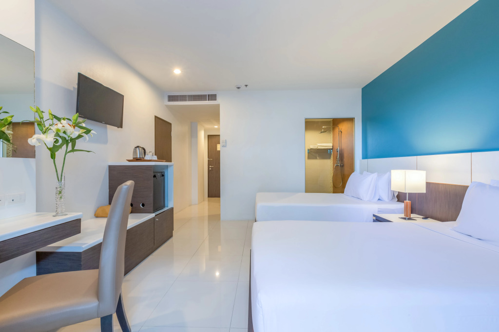 Отель Chanalai Hillside